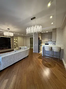 Satılır 3 otaqlı mənzil 167 m²