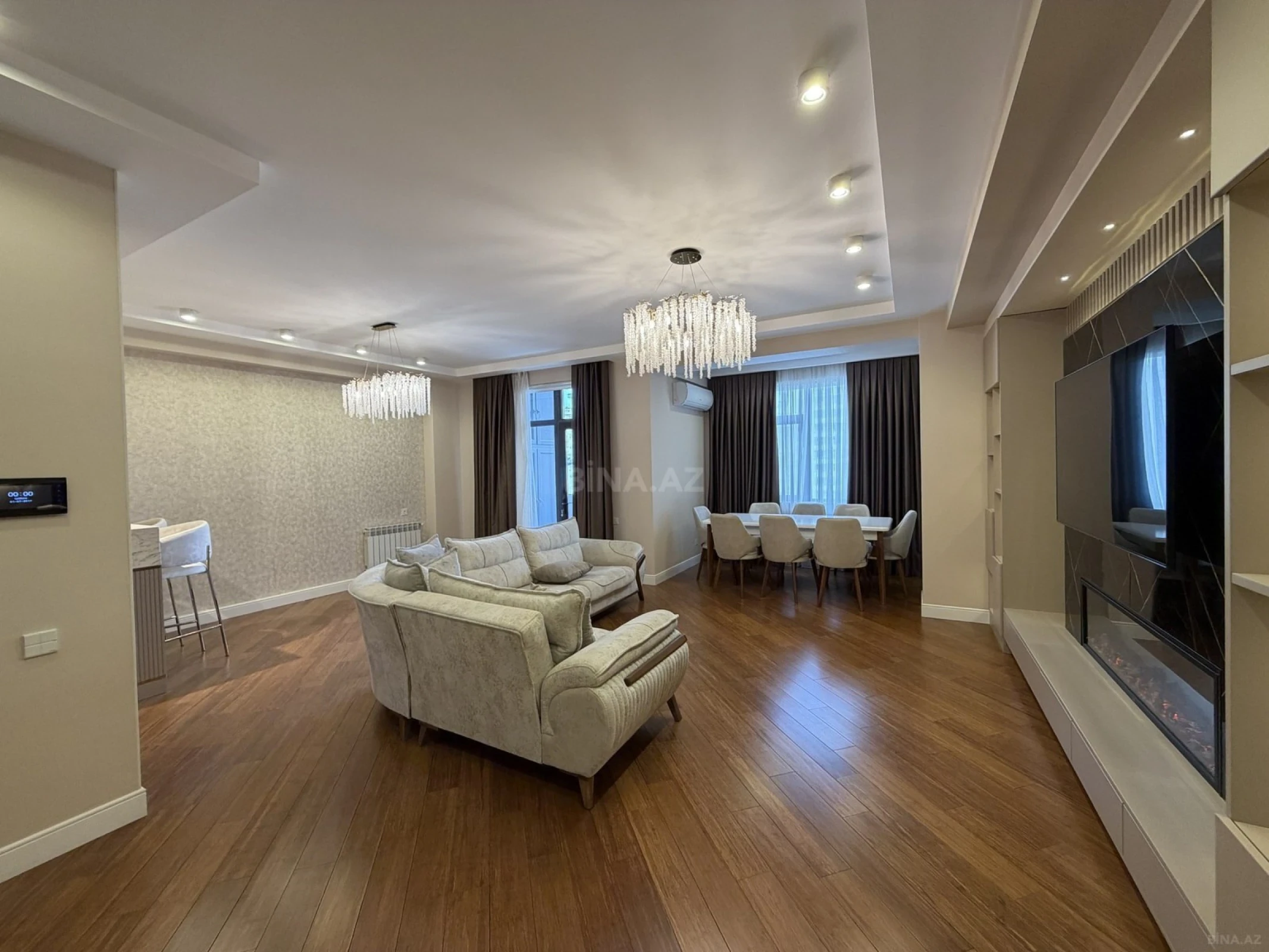 Satılır 3 otaqlı mənzil 167 m²