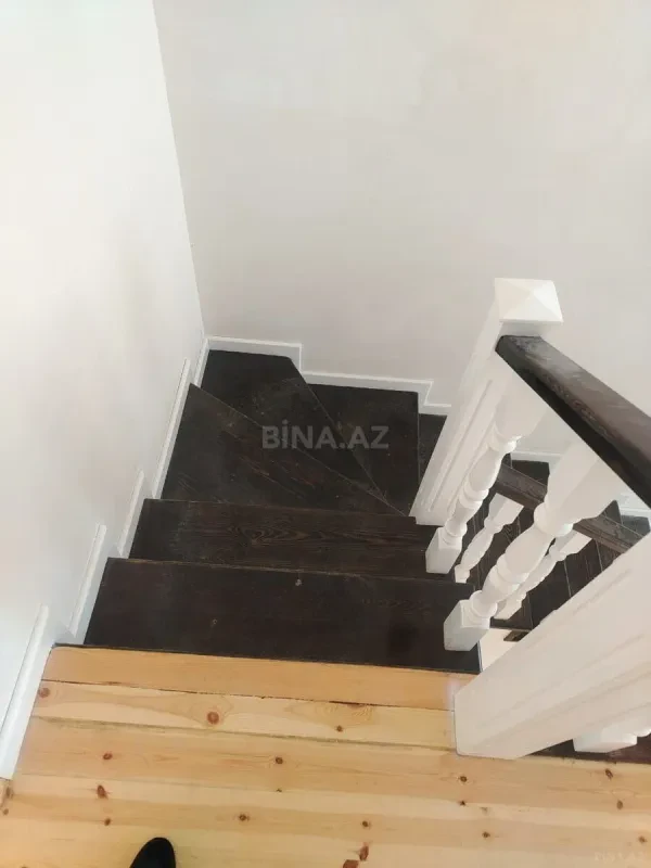 Satılır 4 otaqlı həyət evi 160 m²