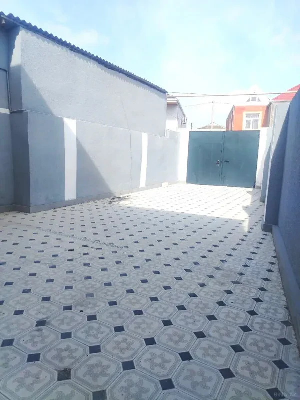 Satılır 4 otaqlı həyət evi 160 m²