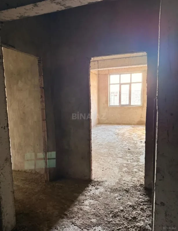 Satılır 3 otaqlı mənzil 160 m²