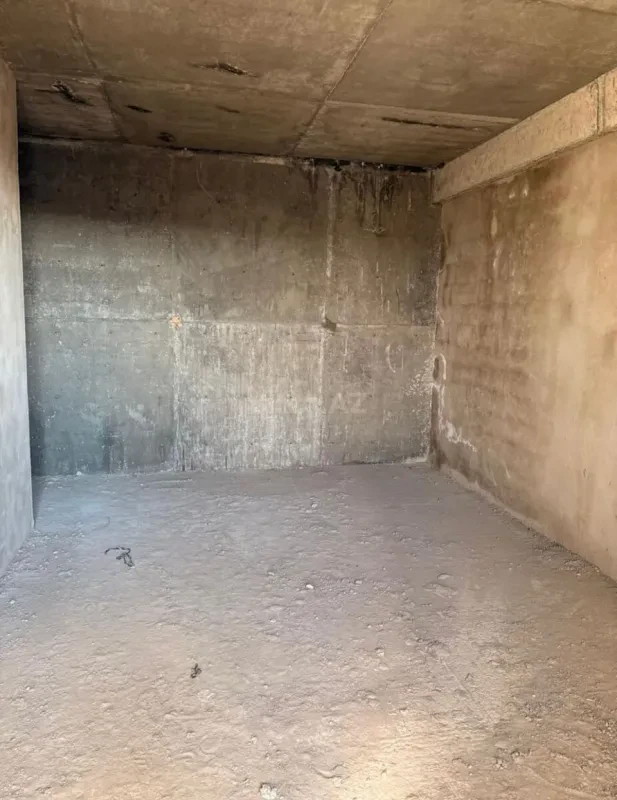 Satılır 3 otaqlı mənzil 160 m²