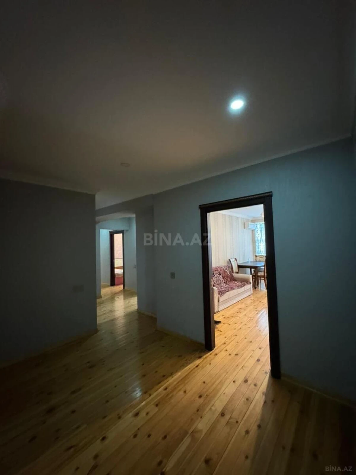 Satılır 3 otaqlı mənzil 115 m²