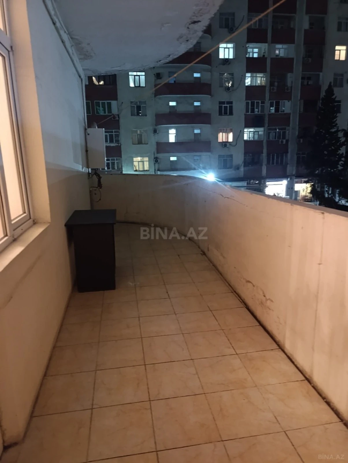 Kirayə verilir 2 otaqlı mənzil 98.8 m²