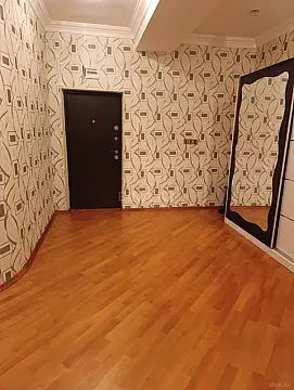 Kirayə verilir 2 otaqlı mənzil 98.8 m²