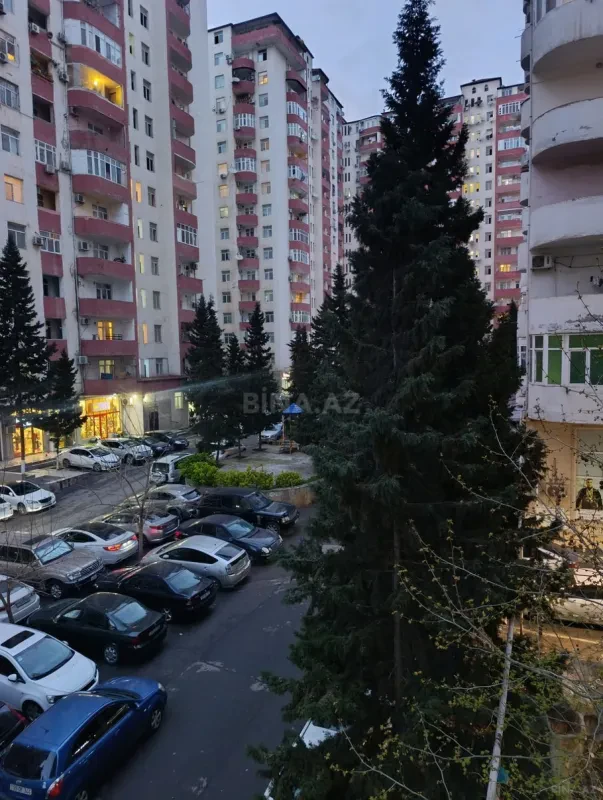 Kirayə verilir 2 otaqlı mənzil 98.8 m²