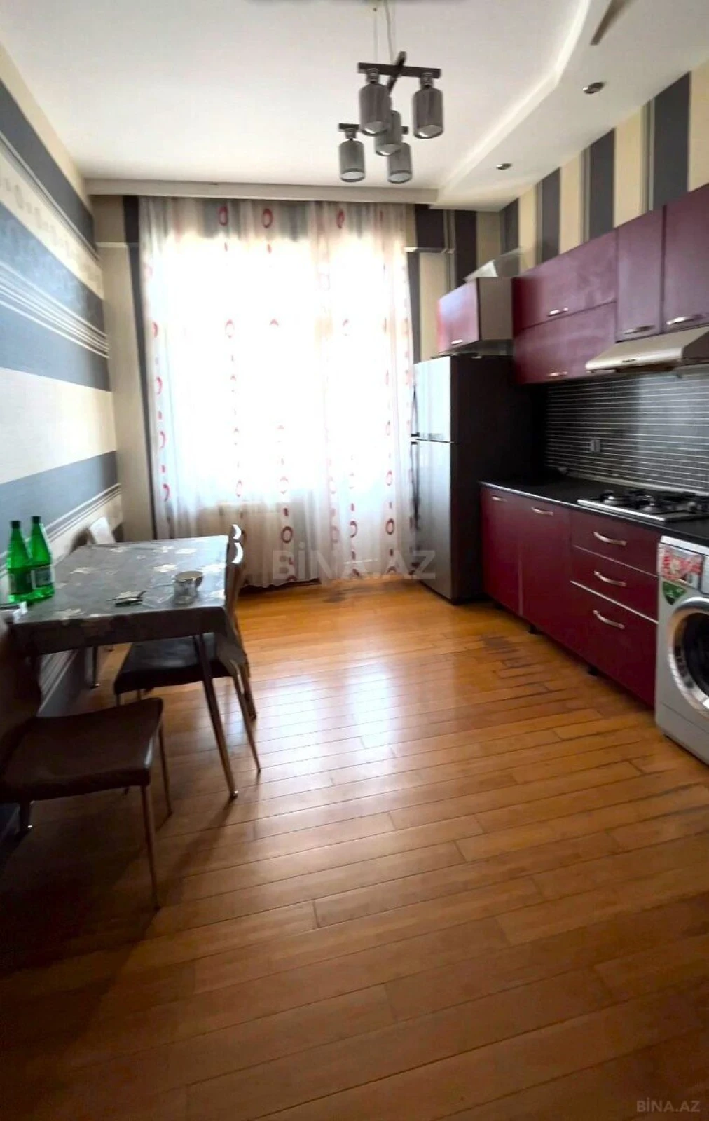 Satılır 3 otaqlı mənzil 85 m²