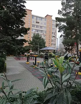 Satılır 2 otaqlı mənzil 60 m²