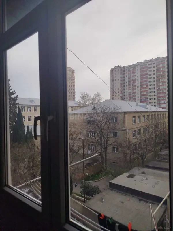Satılır 1 otaqlı mənzil 35 m²