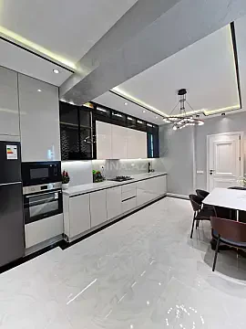 Satılır 3 otaqlı mənzil 140 m² — Bakı 3 otaq 140.00 m²