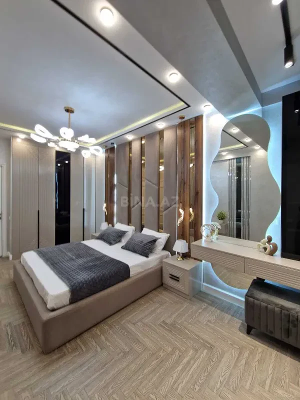 Satılır 3 otaqlı mənzil 140 m²