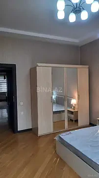 Satılır 3 otaqlı mənzil 86 m²