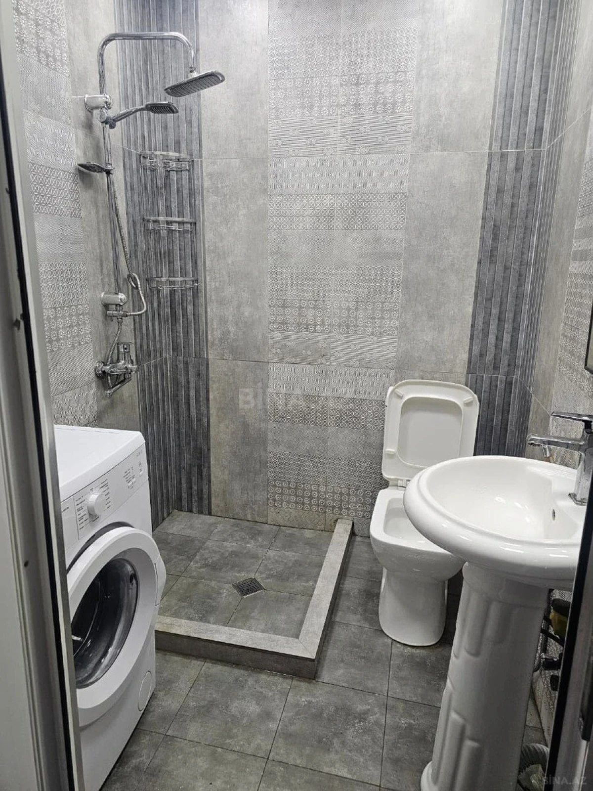 Kirayə verilir 1 otaqlı mənzil 41 m²