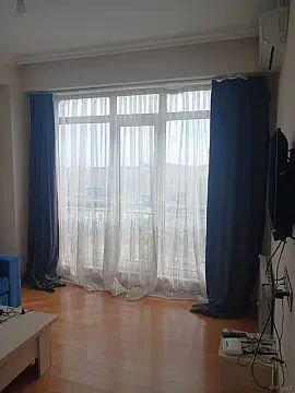 Kirayə verilir 2 otaqlı mənzil 50 m²