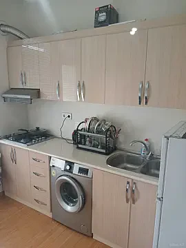 Kirayə verilir 2 otaqlı mənzil 50 m²