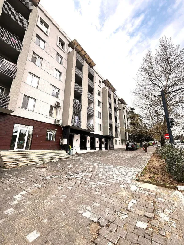 Satılır 3 otaqlı mənzil 62 m²