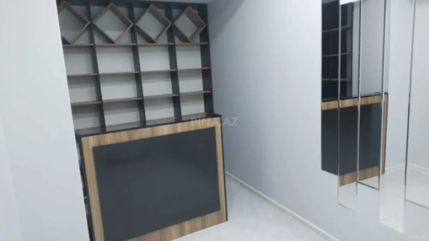 Kirayə verilir 5 otaqlı ofis 220 m²