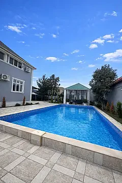 Kirayə verilir 5 otaqlı həyət evi 300 m² — Bakı, Mərdəkan 5 otaq 300.00 m²