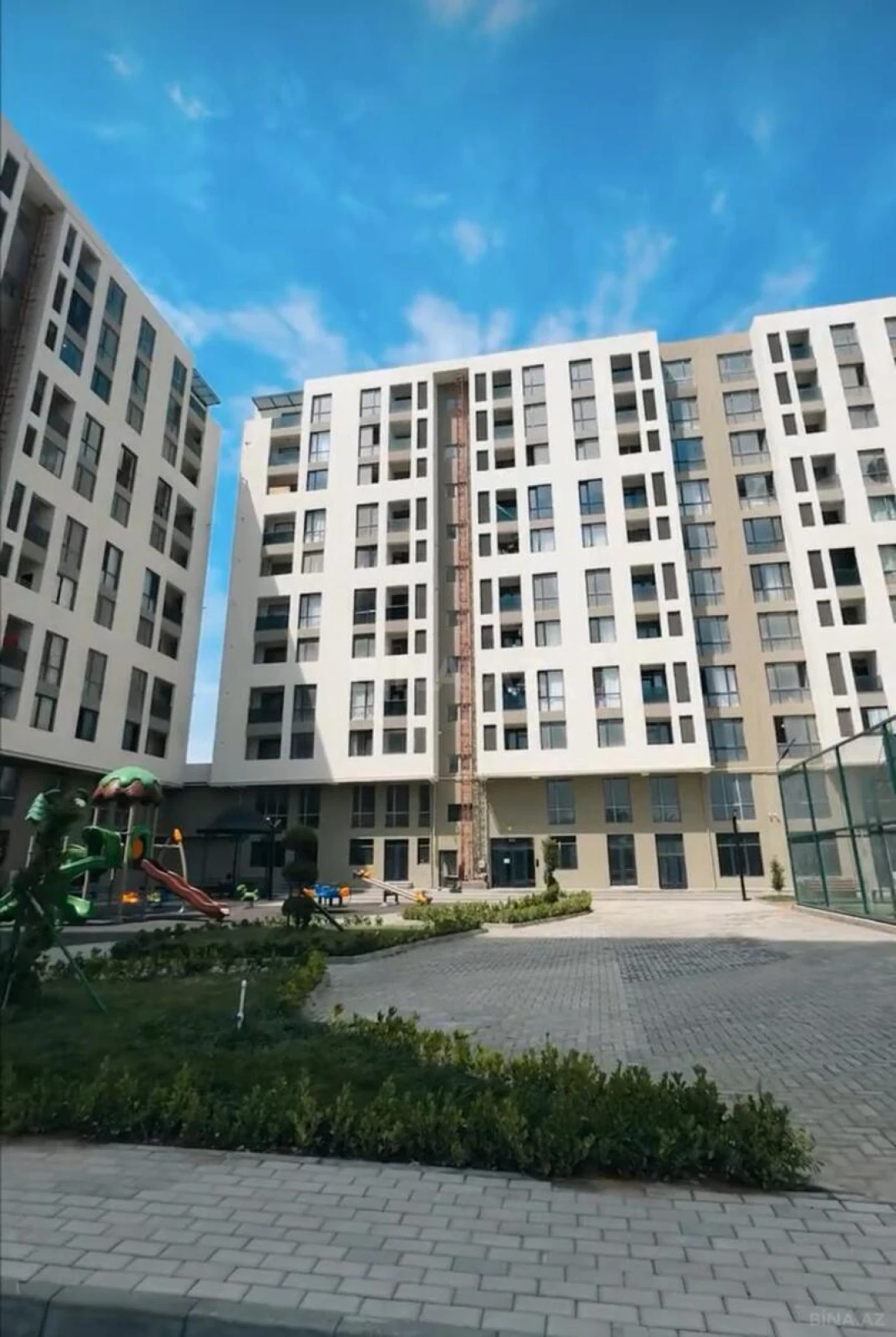 Satılır 2 otaqlı mənzil 59 m²