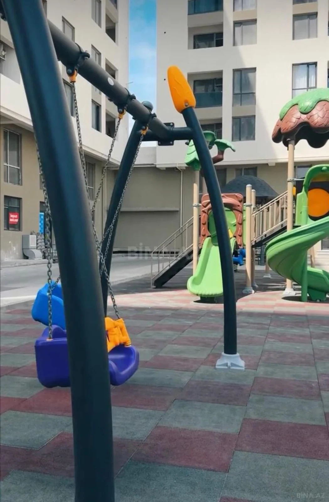 Satılır 2 otaqlı mənzil 59 m²