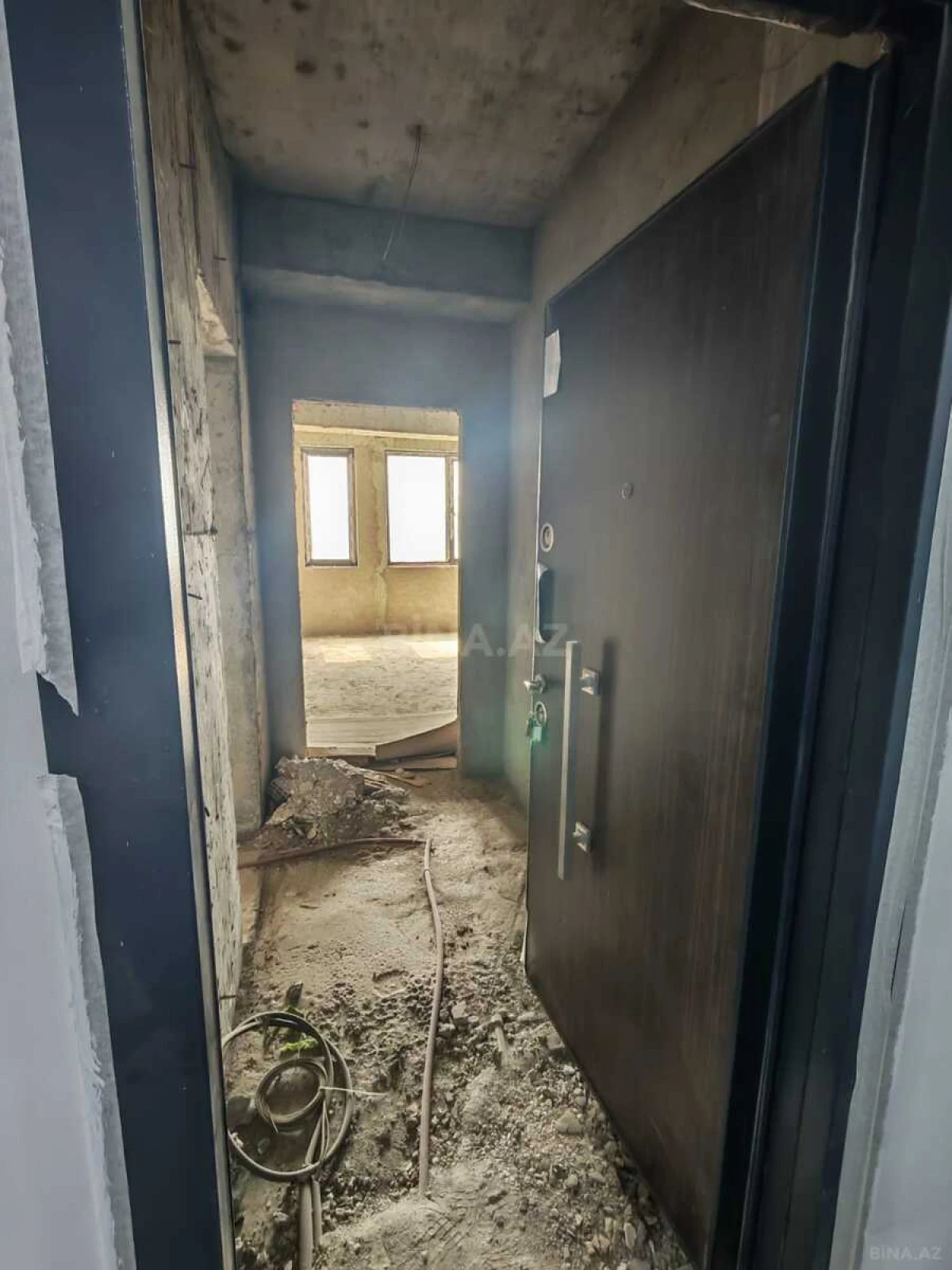 Satılır 2 otaqlı mənzil 59 m²