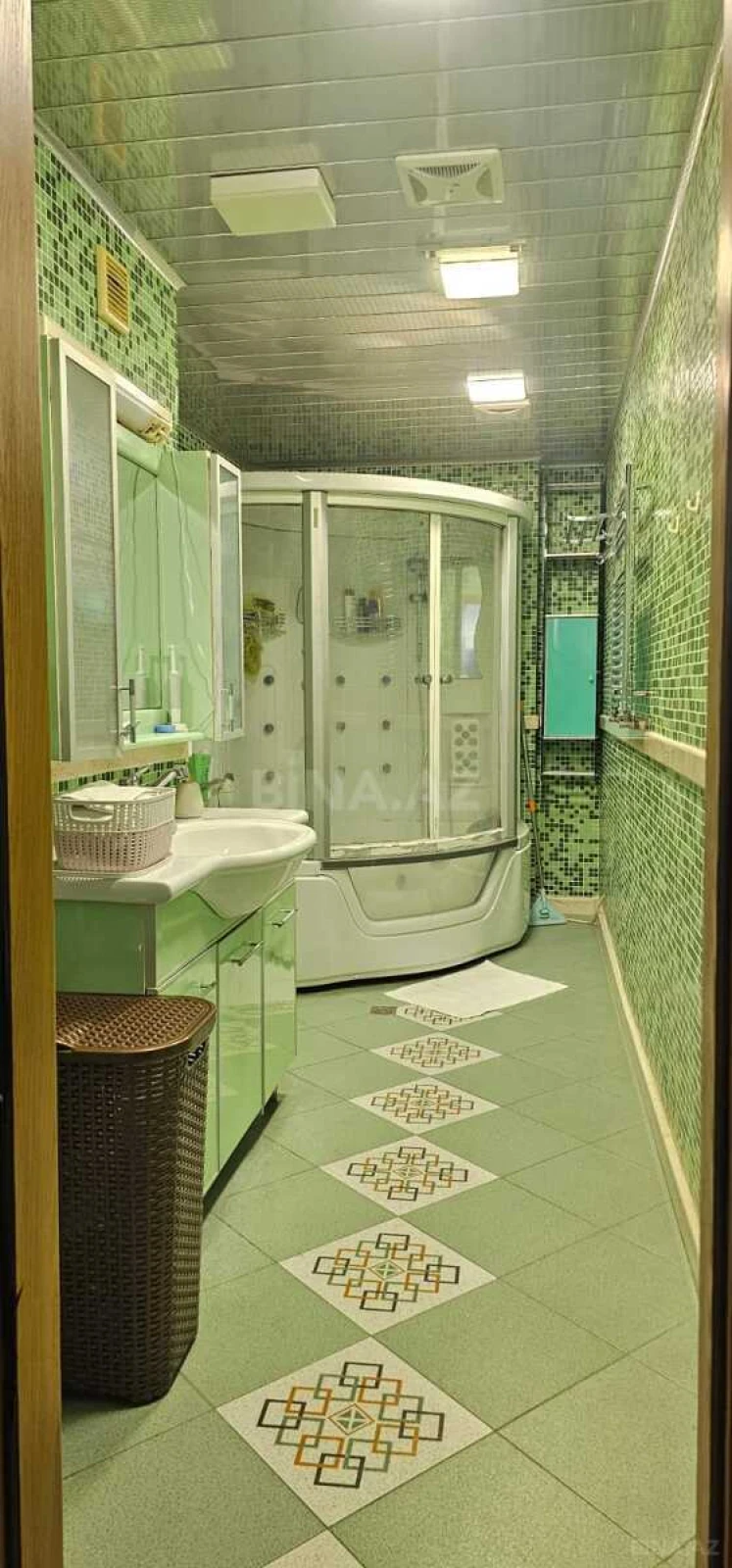 Satılır 3 otaqlı mənzil 110 m²