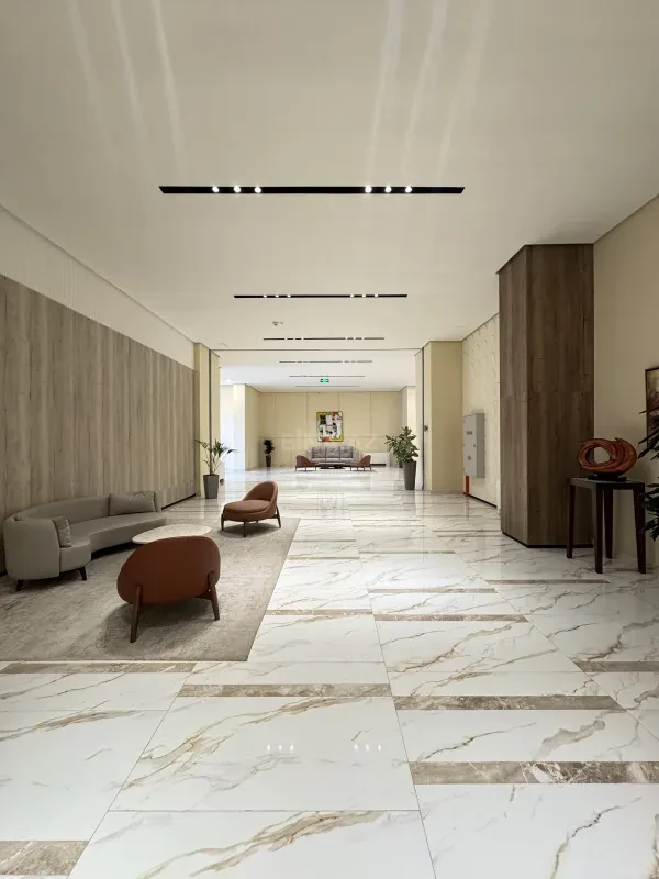 Satılır 3 otaqlı mənzil 106 m²