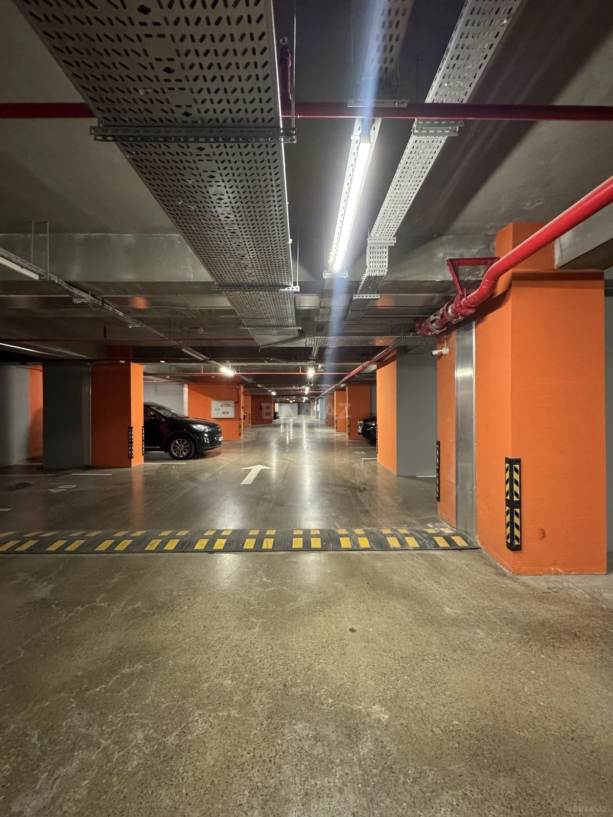 Satılır 3 otaqlı mənzil 106 m²