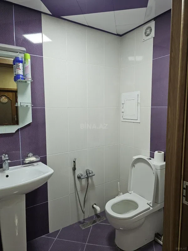 Satılır 3 otaqlı mənzil 130 m²