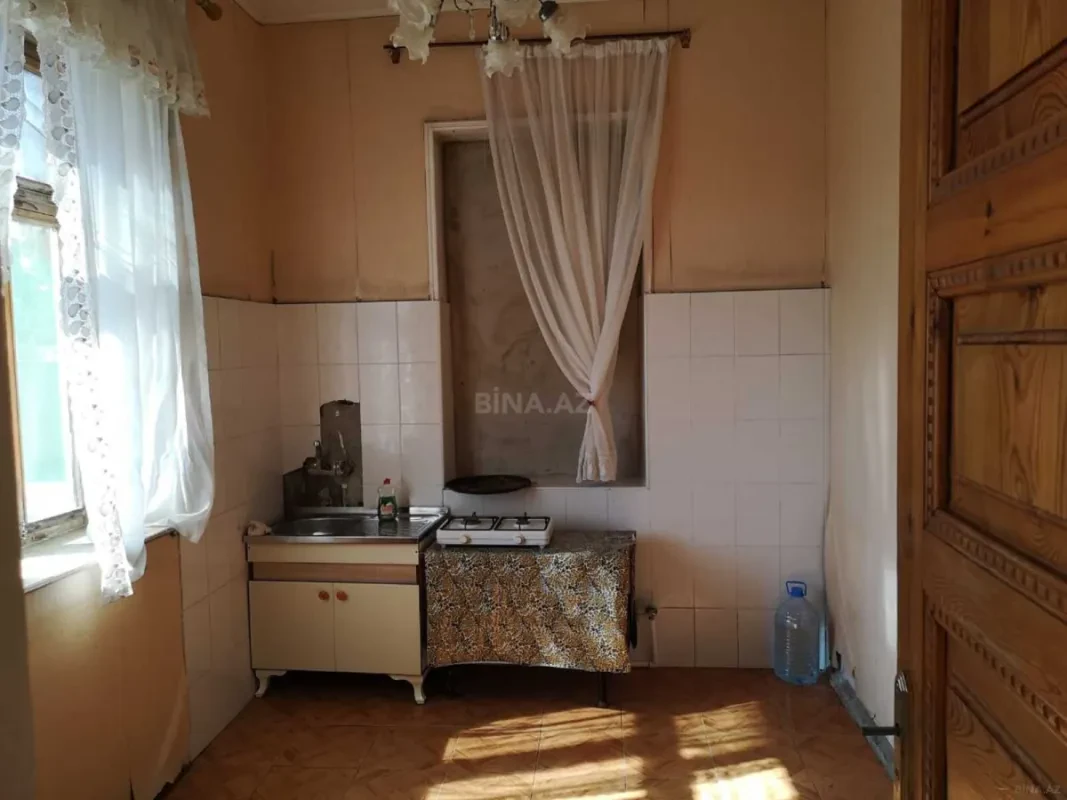 Kirayə verilir 2 otaqlı həyət evi 100 m²