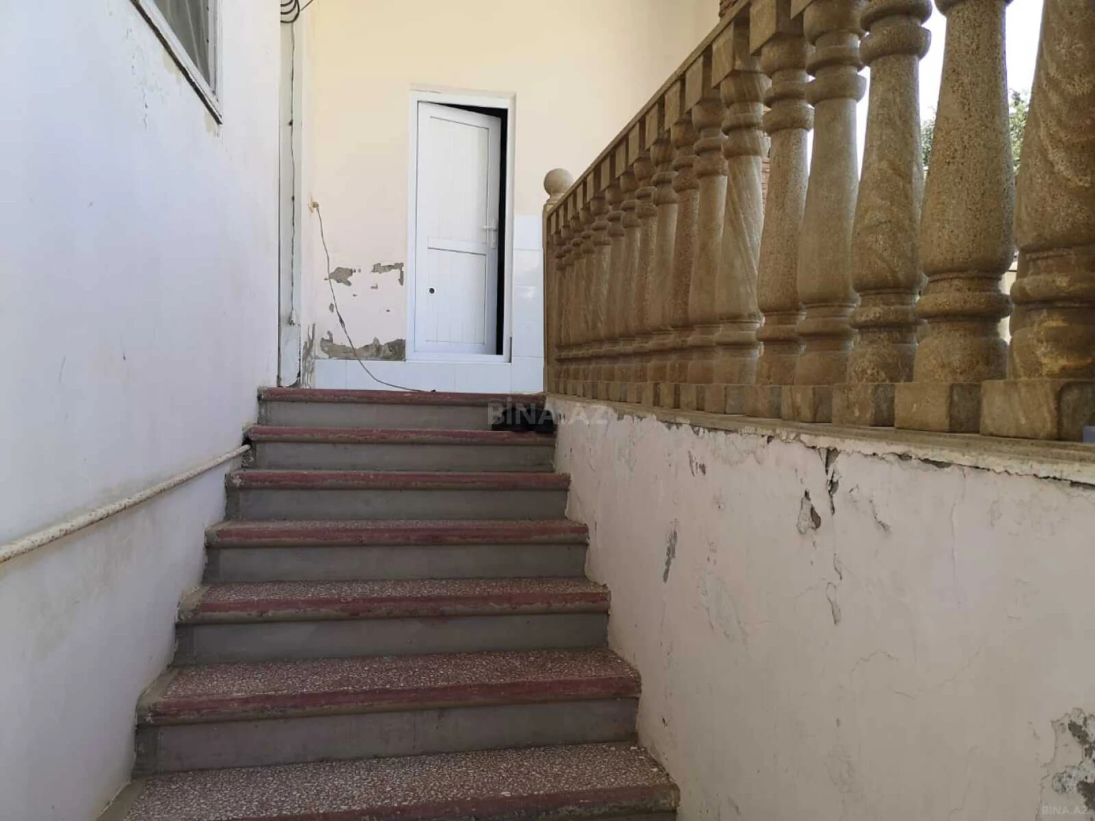 Kirayə verilir 2 otaqlı həyət evi 100 m²