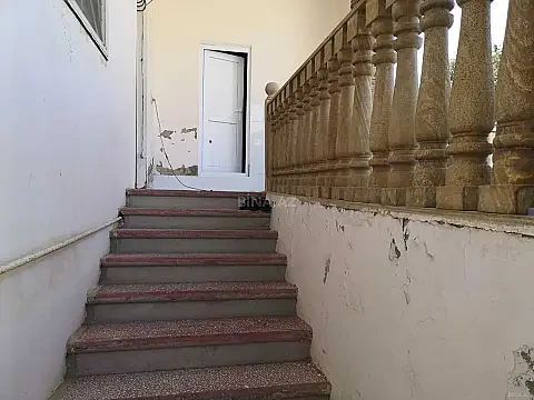 Kirayə verilir 2 otaqlı həyət evi 100 m²
