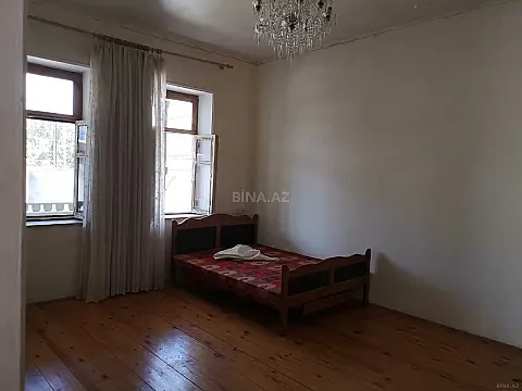 Kirayə verilir 2 otaqlı həyət evi 100 m²
