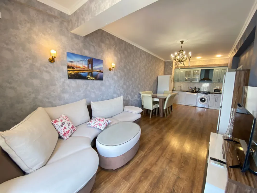 Kirayə verilir 2 otaqlı mənzil 70 m²