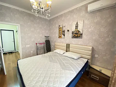 Kirayə verilir 2 otaqlı mənzil 70 m²