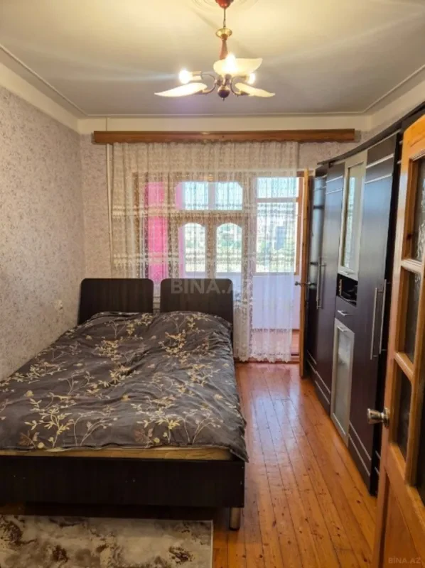 Satılır 2 otaqlı mənzil 60 m²