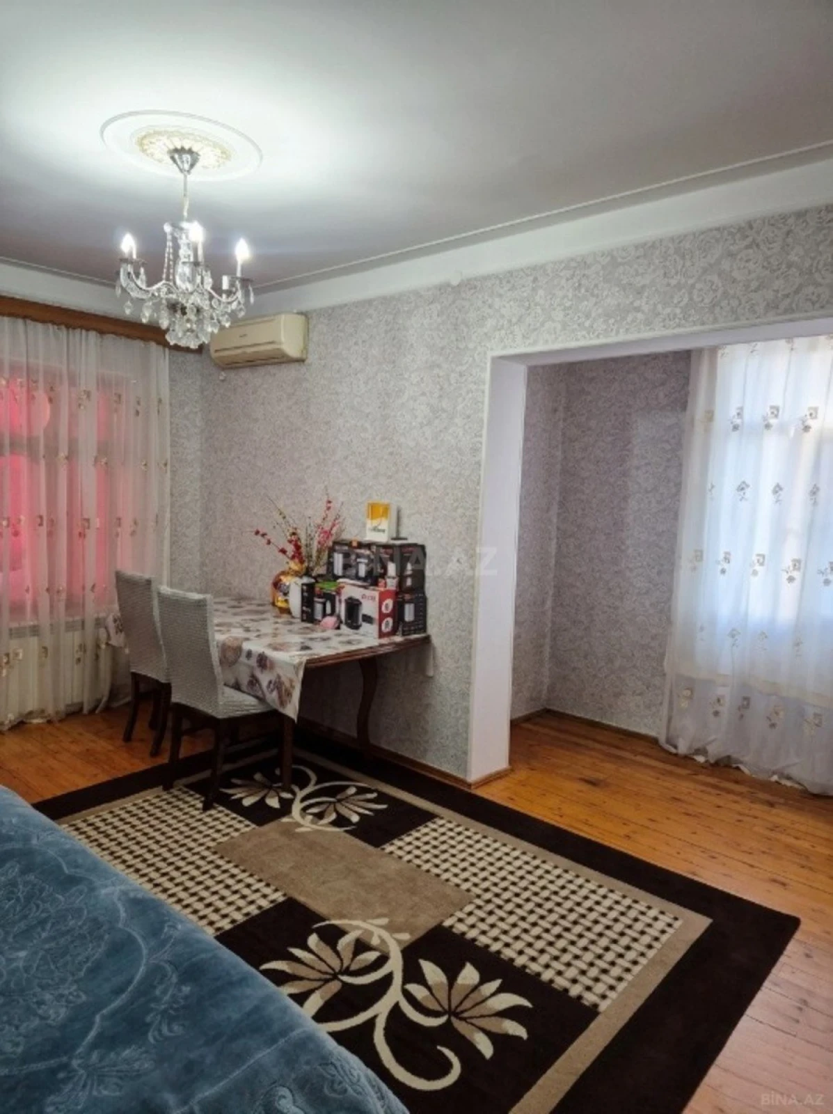 Satılır 2 otaqlı mənzil 60 m²