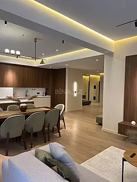 Kirayə verilir 3 otaqlı mənzil 140 m²
