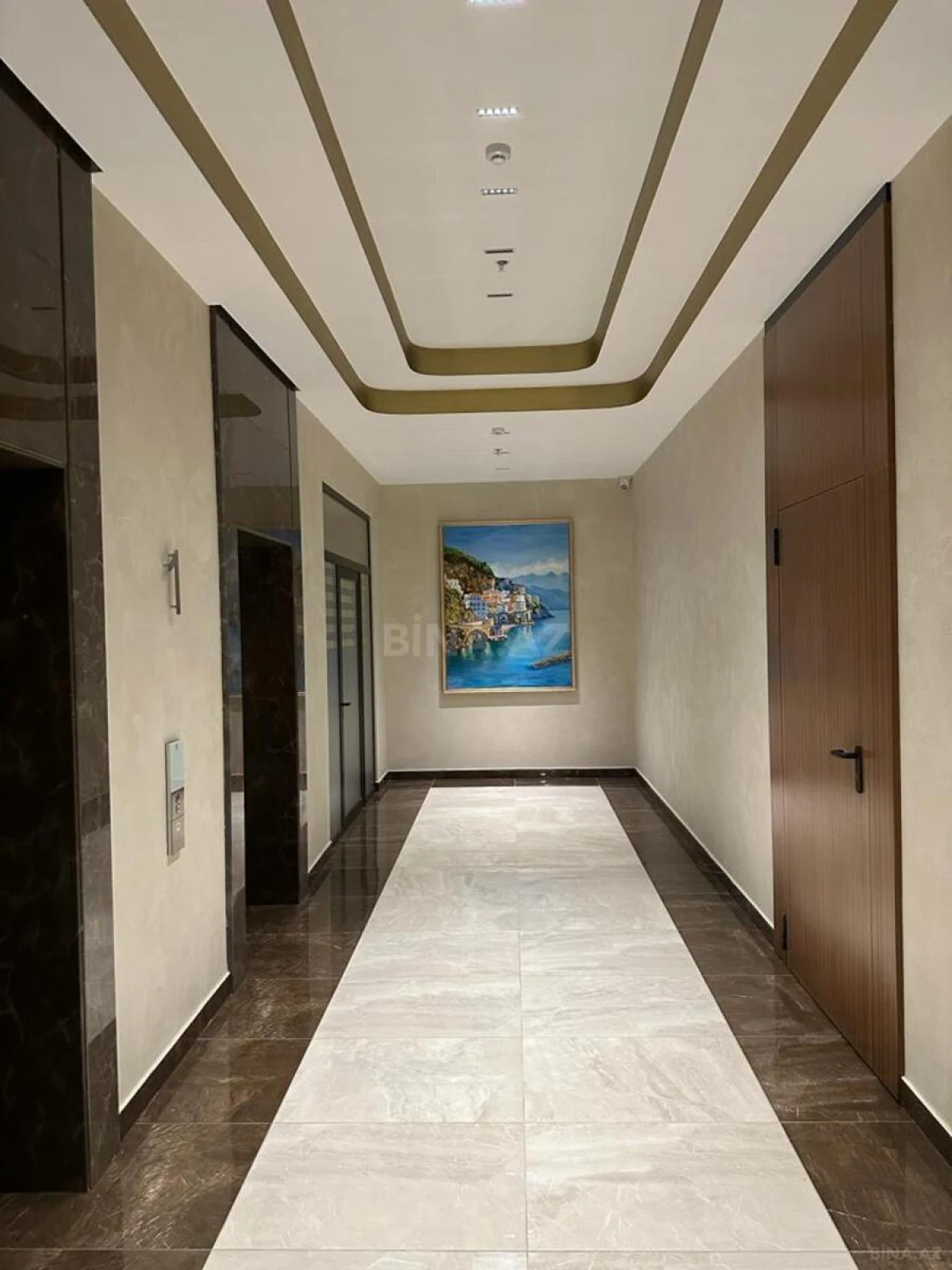 Kirayə verilir 3 otaqlı mənzil 140 m²