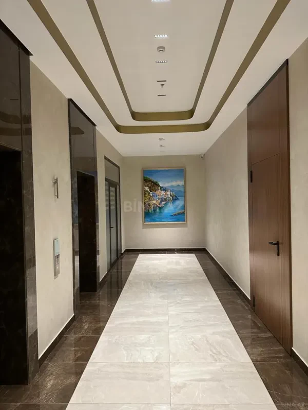 Kirayə verilir 3 otaqlı mənzil 140 m²