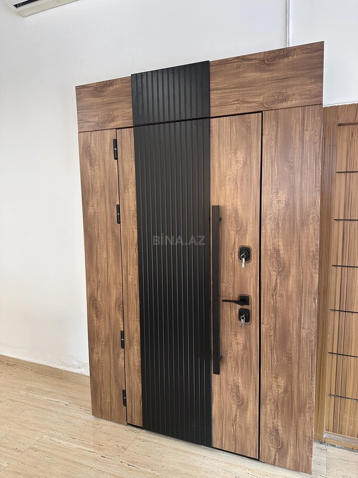 Satılır 1 otaqlı mənzil 61 m²