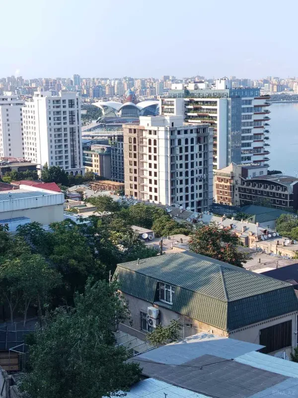 Satılır 2 otaqlı mənzil 50 m²