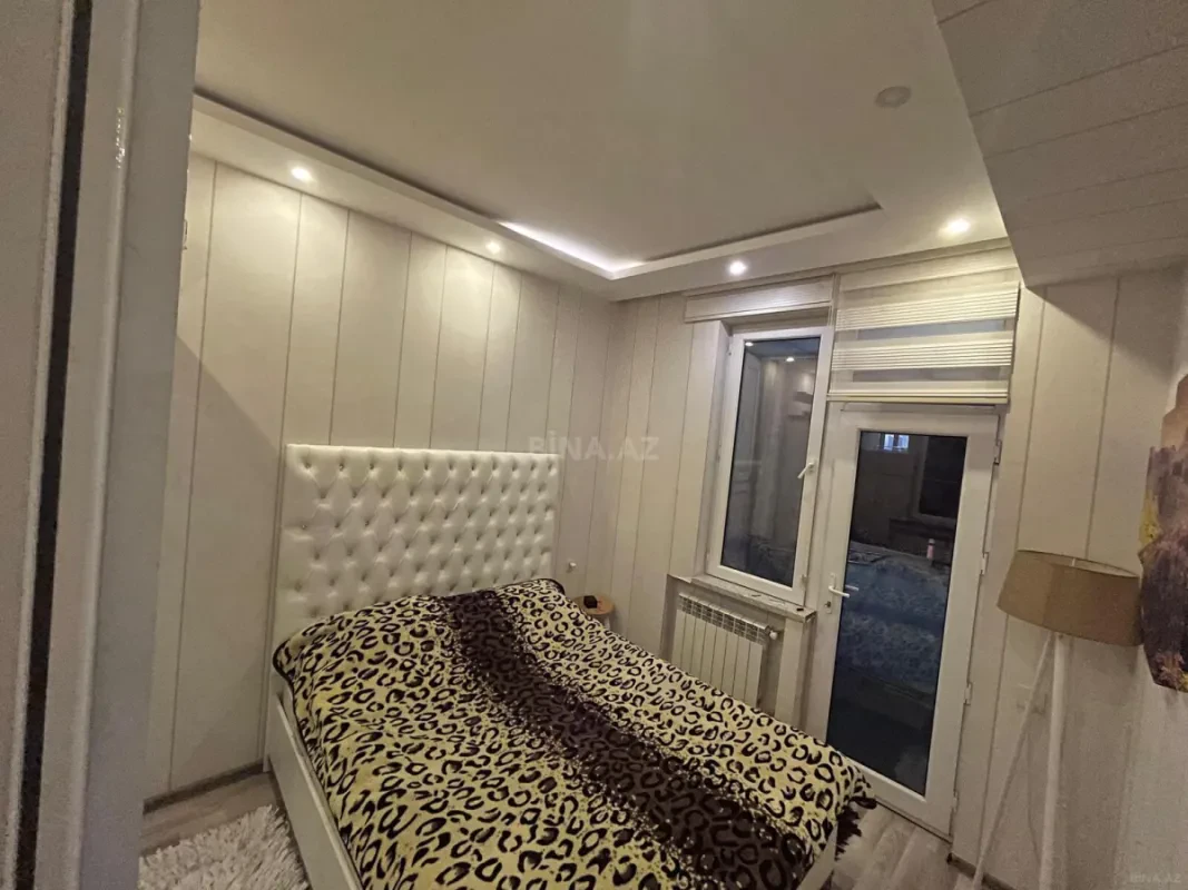 Satılır 3 otaqlı mənzil 55 m²