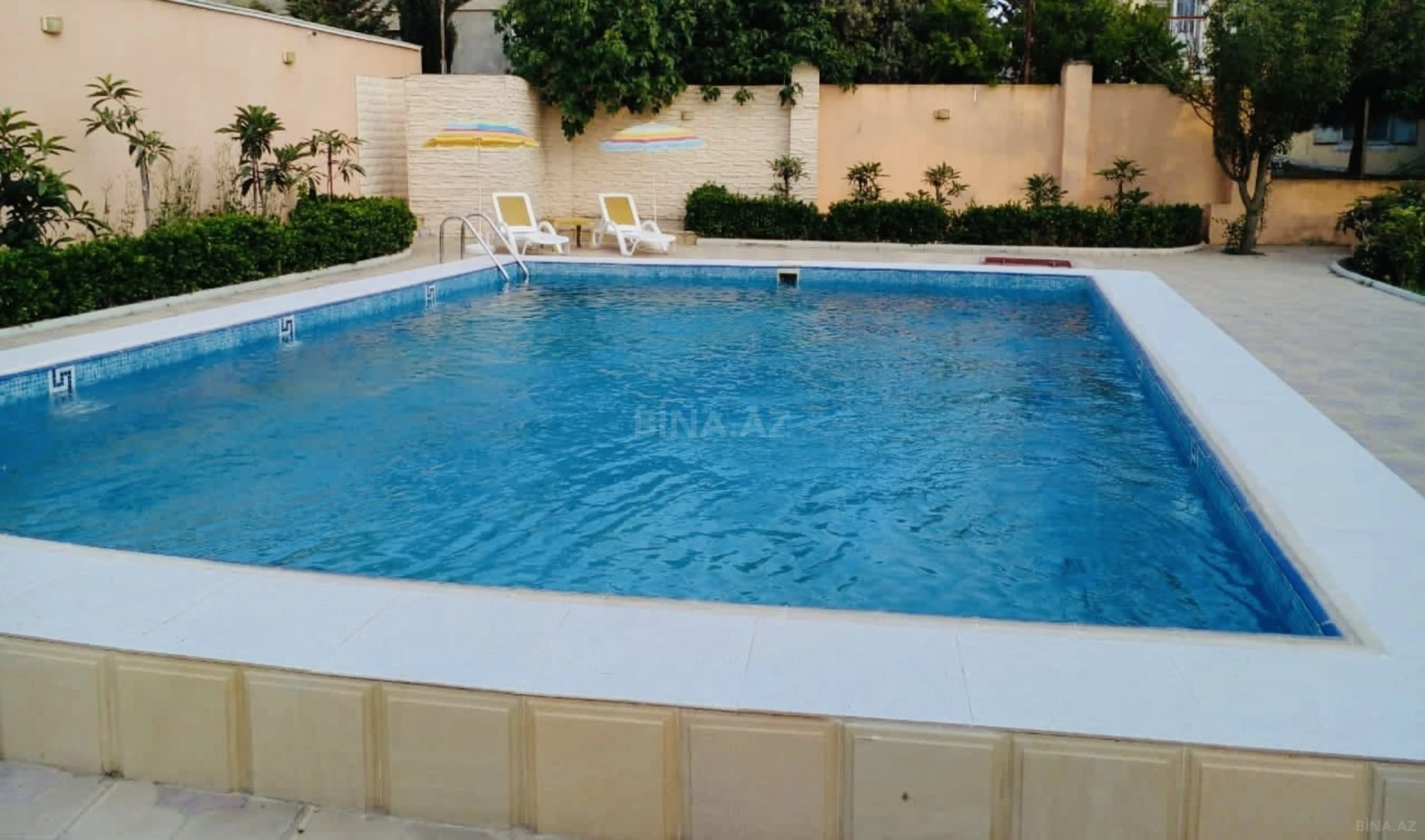 Kirayə verilir 5 otaqlı həyət evi 300 m²