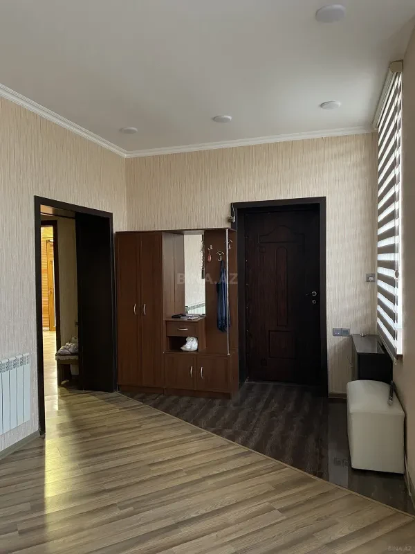 Kirayə verilir 5 otaqlı həyət evi 300 m²