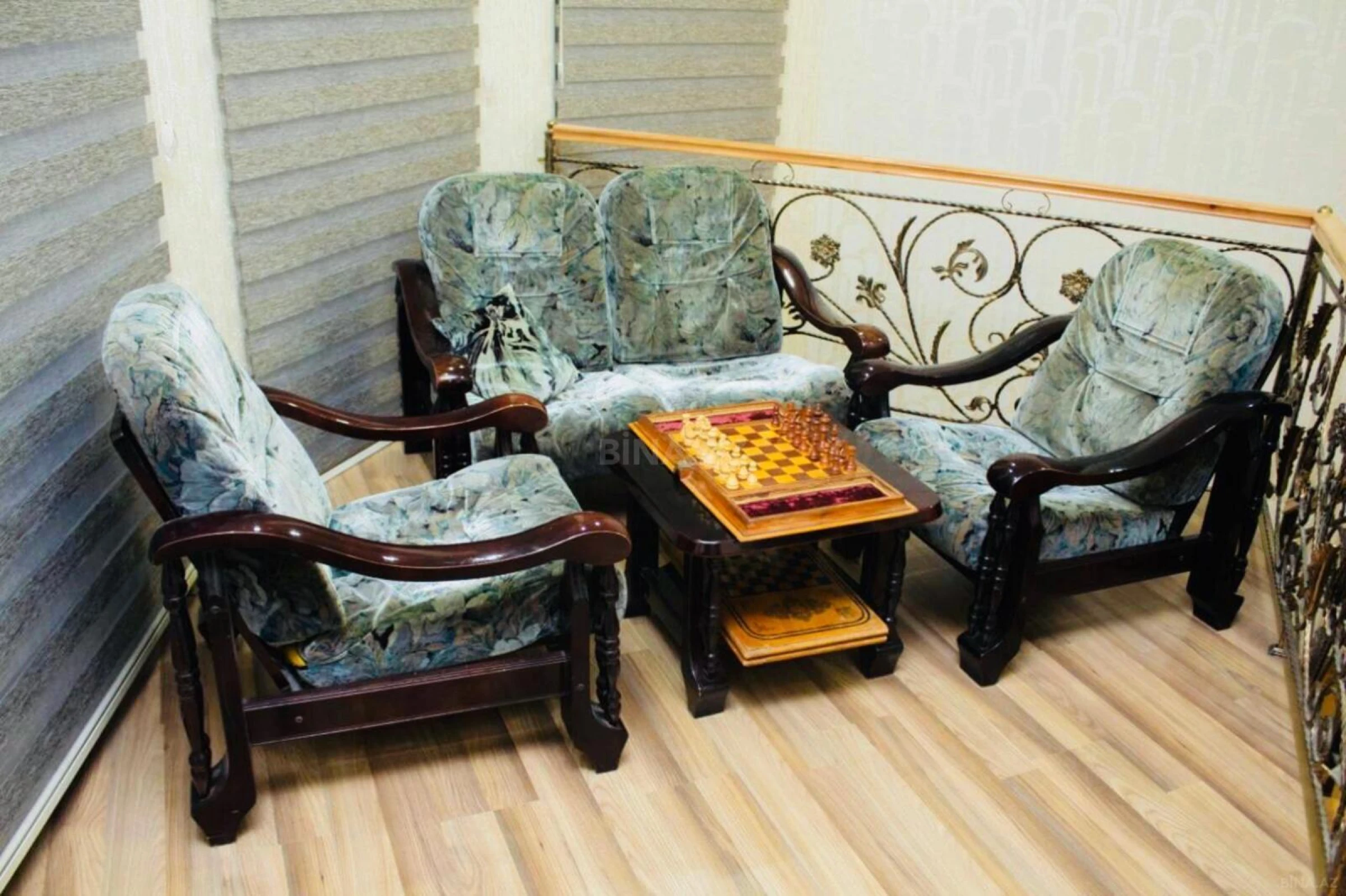 Kirayə verilir 5 otaqlı həyət evi 300 m²
