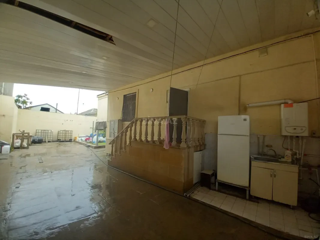 Satılır 3 otaqlı həyət evi 100 m²