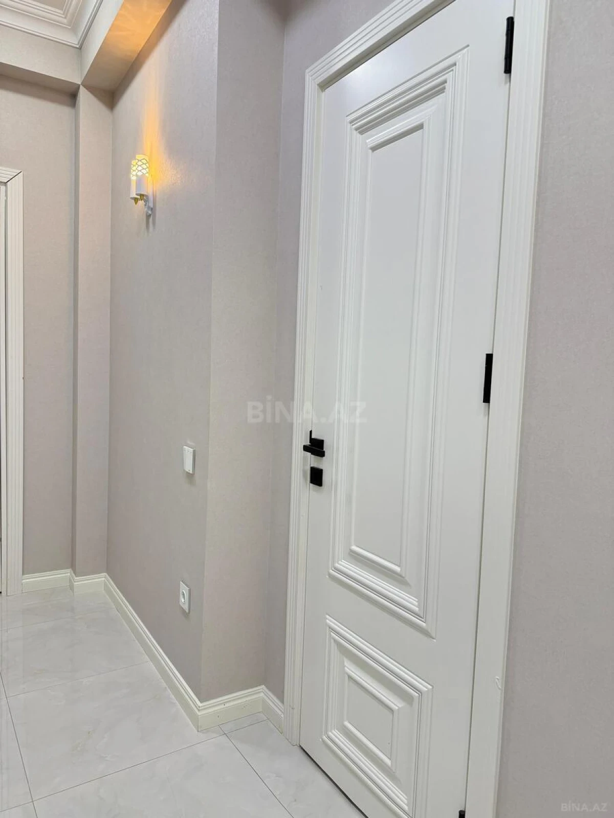 Satılır 2 otaqlı mənzil 69 m²