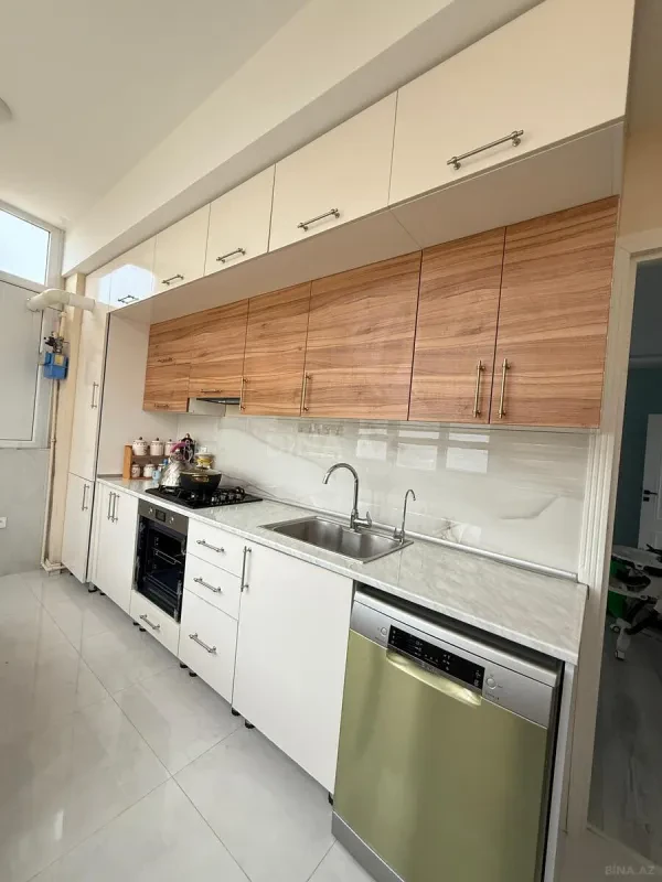 Satılır 2 otaqlı mənzil 69 m²