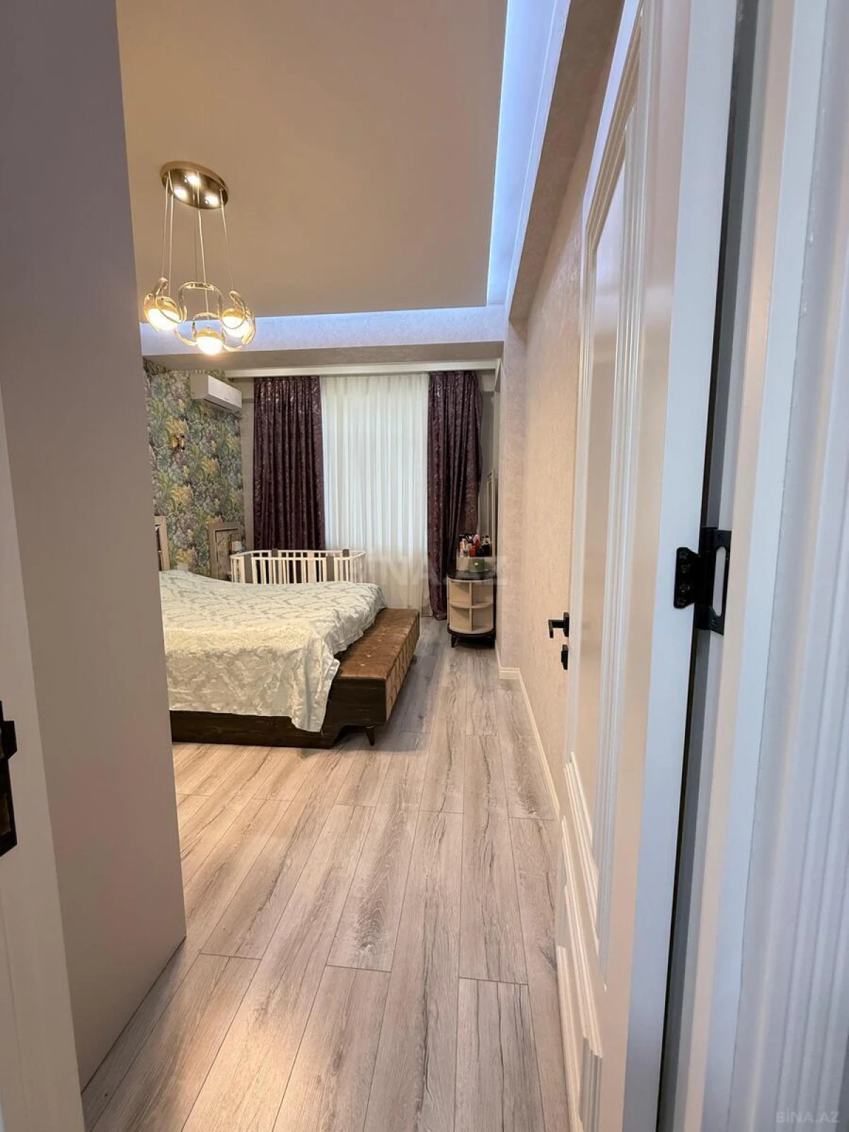 Satılır 2 otaqlı mənzil 69 m²
